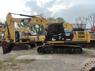 excavator dengan track Caterpillar 325D