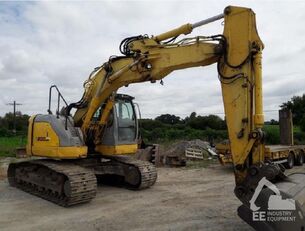 excavator dengan track NEW HOLLAND E 200 SR