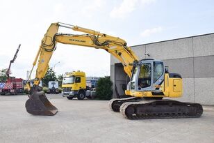 excavator dengan track New Holland Kobelco E235B SR-LCT