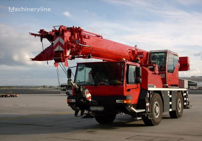 mobile crane Liebherr LTM 1040-2.1