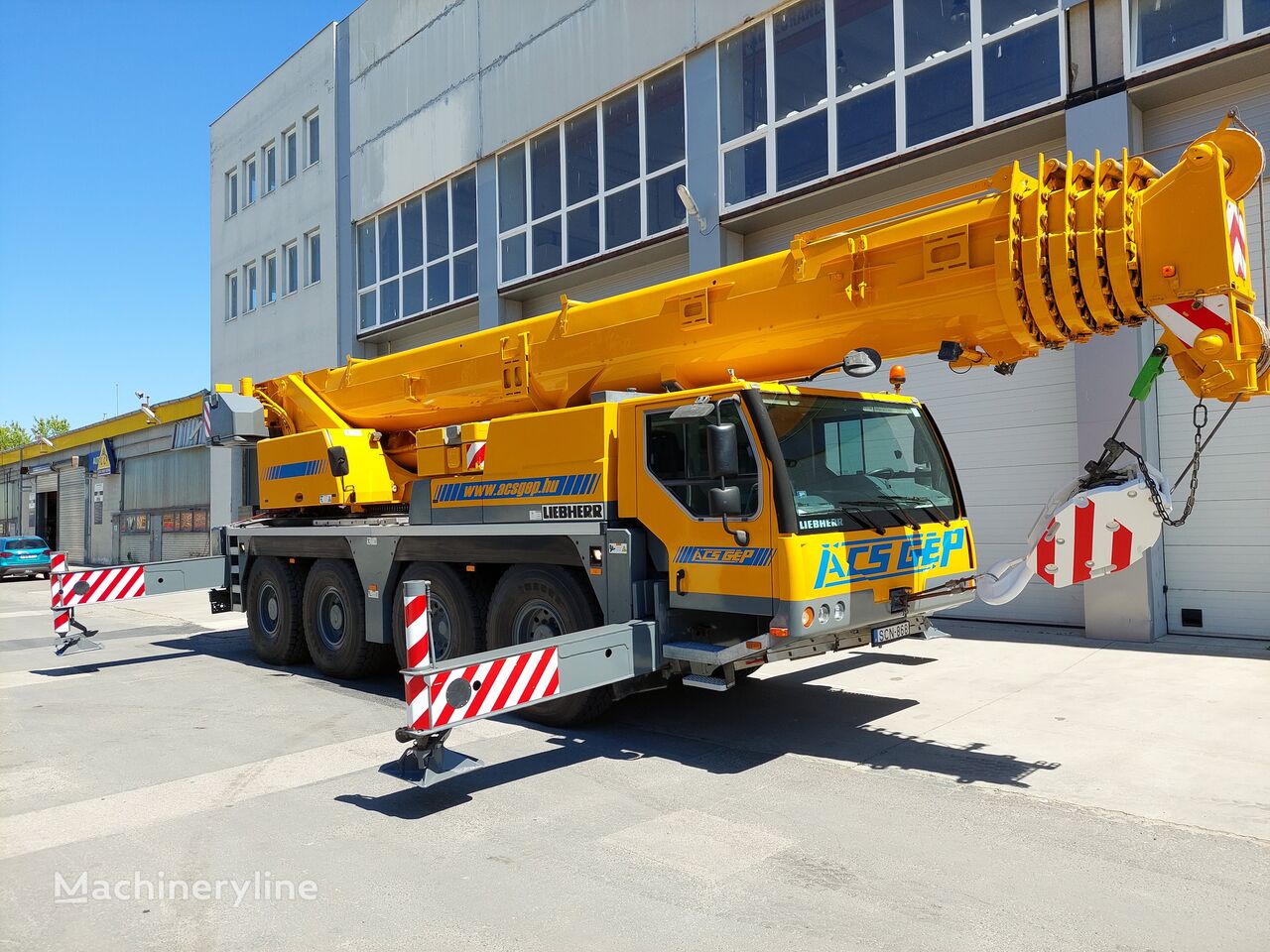 mobile crane Liebherr LTM-1070-4.2