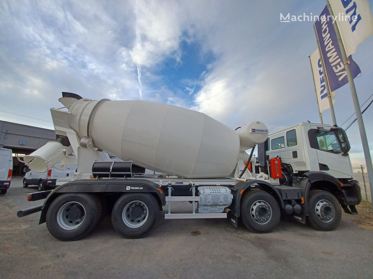 truck pencampur adonan beton Frumecar  dengan sasis IVECO X-WAY AD360X42BZ HR OFF HORMIGONERA baru