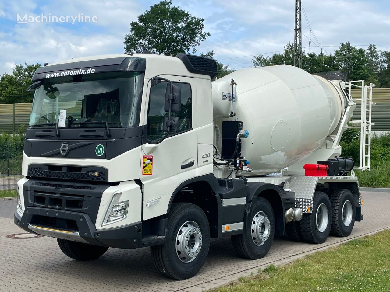 truck pencampur adonan beton Euromix MTP MTP  9 L dengan sasis Volvo FMX 430 8x4 baru