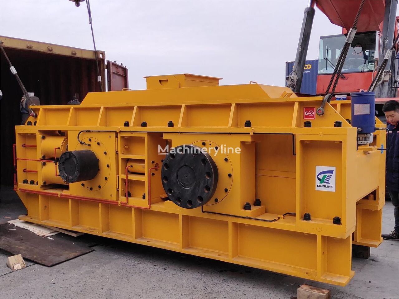 mesin pembuat pasir Kinglink KL2PGS1500 hydraulic roller crusher for sand making baru