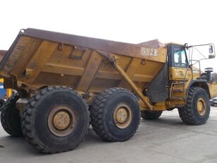 truk pembuangan artikulasi BELL B35D